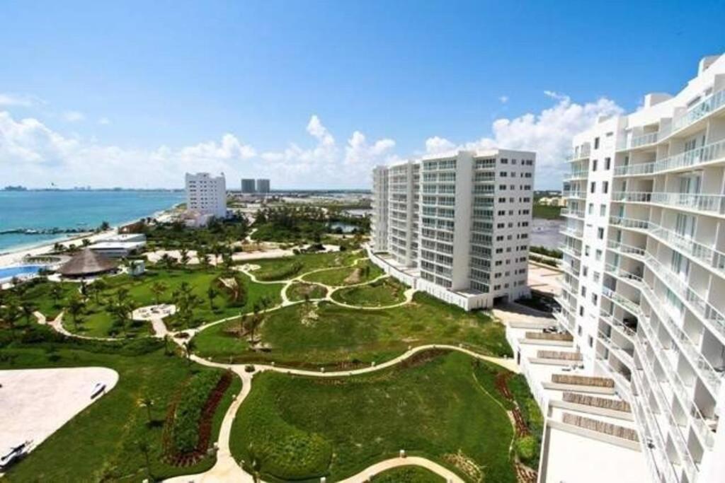 Amara Cancun Beachfront Condo Extérieur photo